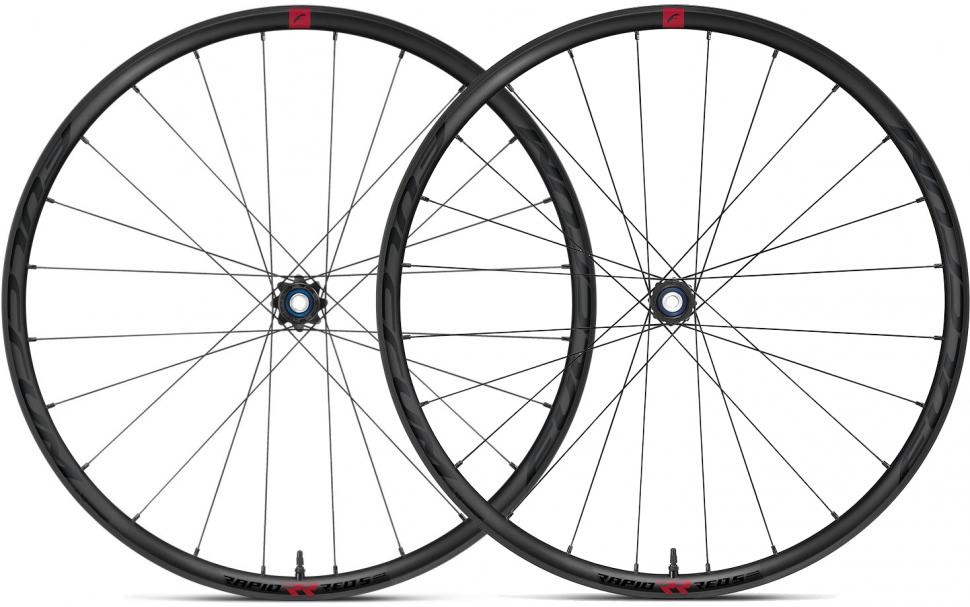 fulcrum轮组推荐,fulcrum顶级公路轮组