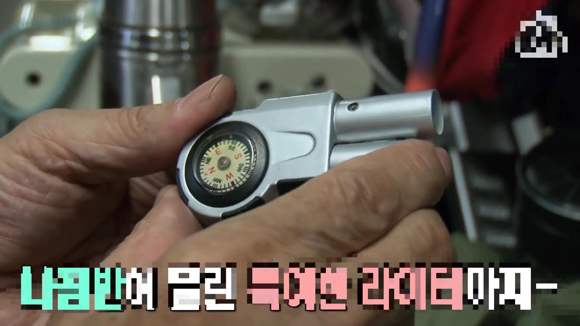 韩国大爷收藏打火机,大爷收藏的6000打火机