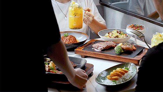 吃「M5和牛」!喷火一米高才能吃!北京路、岗顶...