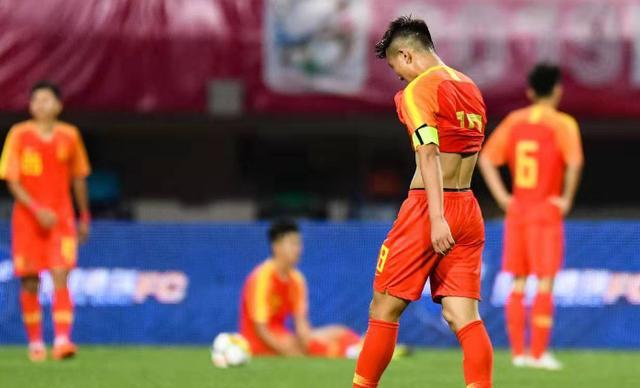 中国足球为啥那么烂,中国足球为什么烂