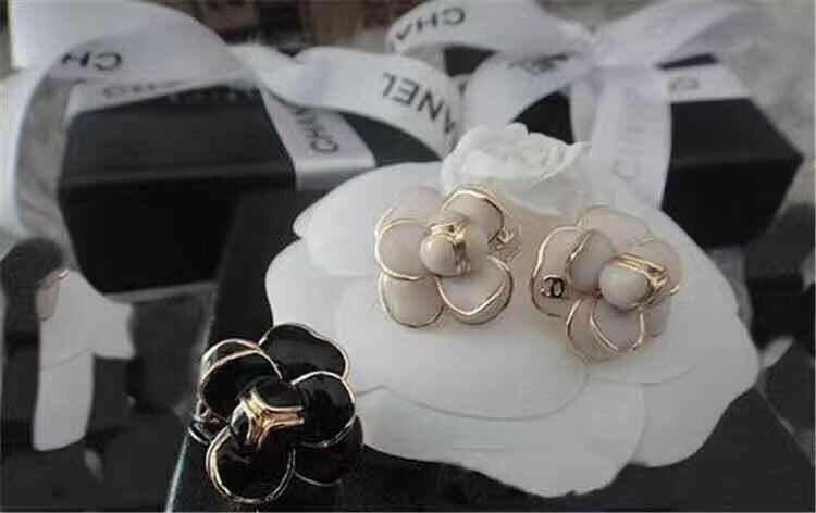 香奈儿山茶花系列,香奈儿的山茶花