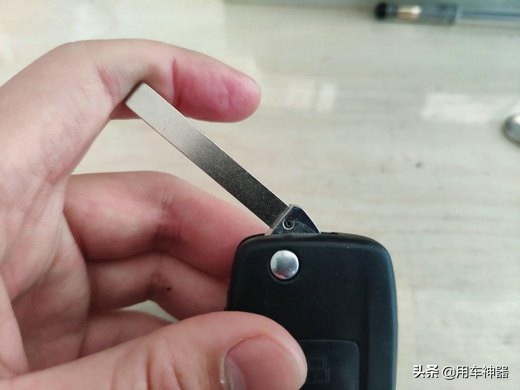 遥控器部分按键失灵教你一招,如何防止被维修店坑