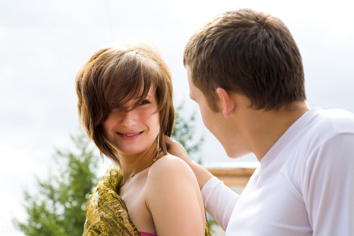 男女之间，这样的“称呼”，十有八九关系不一般，别不信