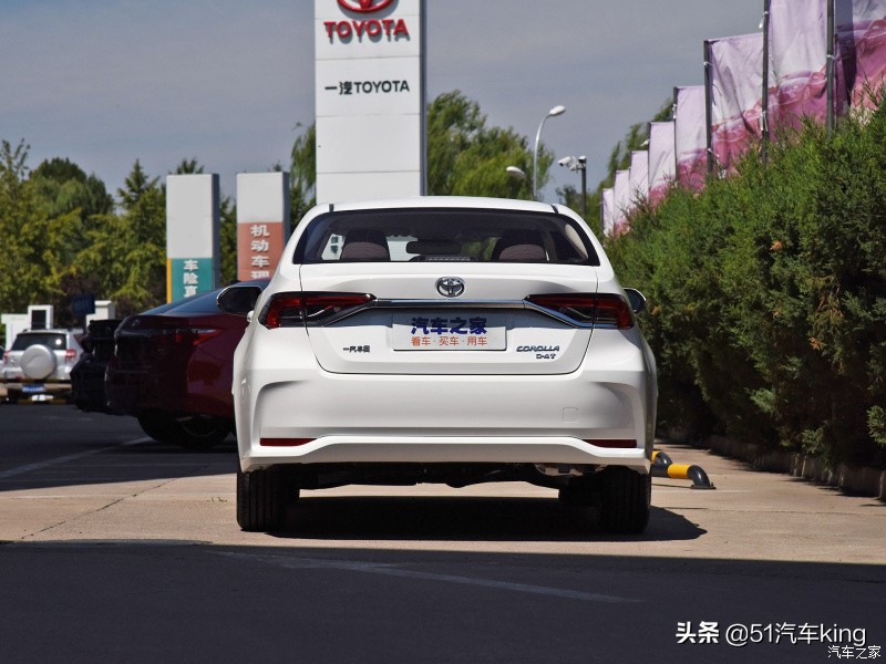 卡罗拉雷凌低配落地多少钱,卡罗拉与雷凌哪个性价比高