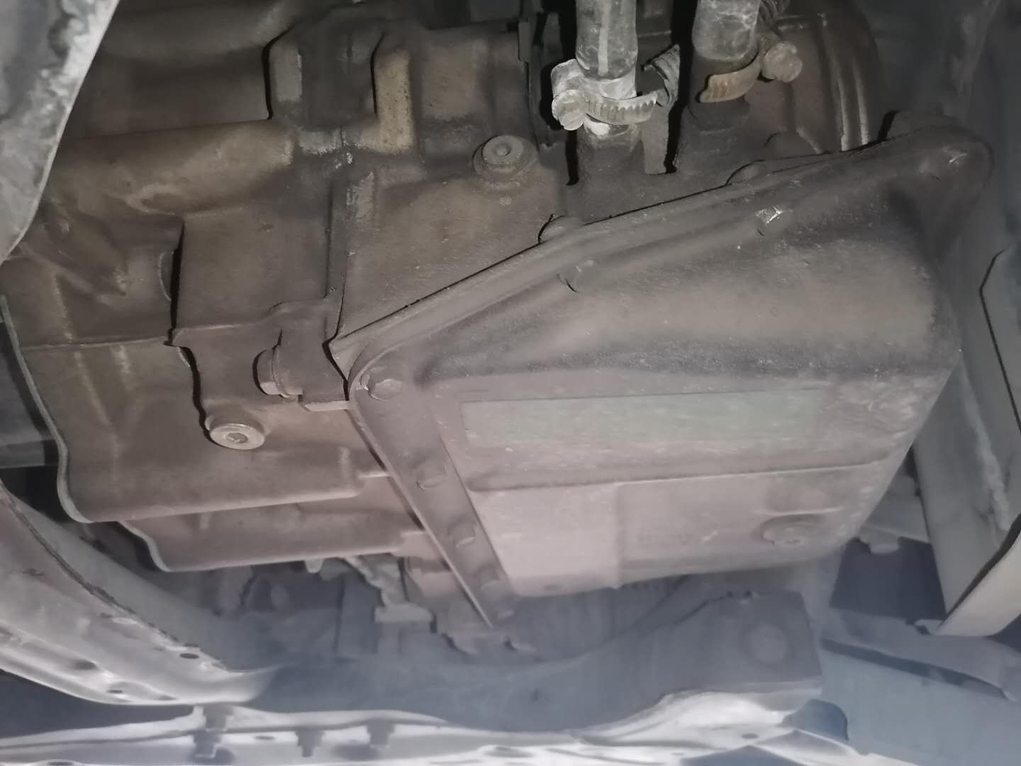 如此高配置的精品二手自动挡，累计三百万销量，人体工程学太奇葩