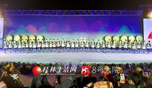 从桂林到阳朔游漓江,桂林竹筏游漓江价格