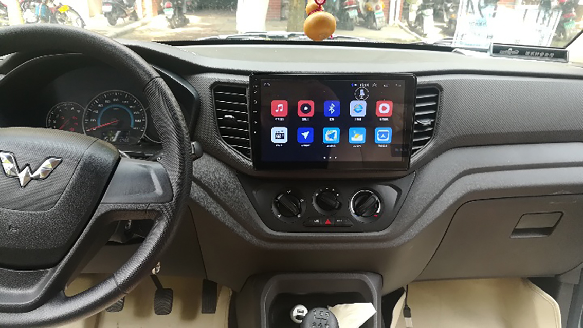 广西南宁小伙开五菱面包车走318,广西小伙开五菱宏光上路