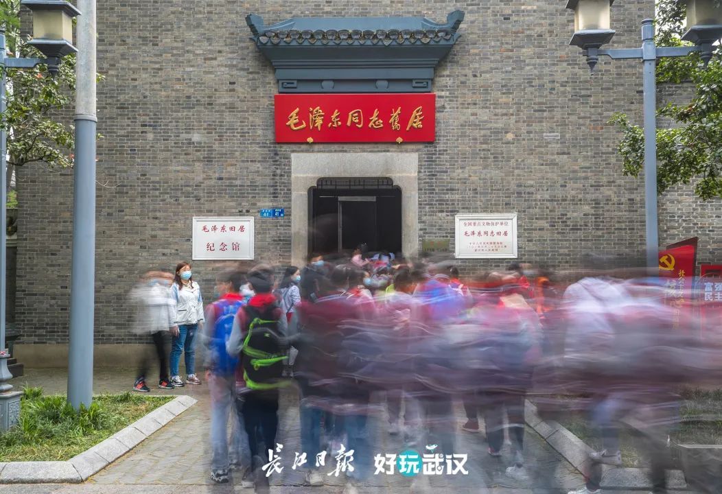 武汉70周年的变化发展,湖北武汉70年荆楚巨变