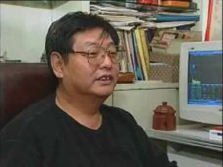 杨百万买国债赚钱,杨百万分享收益的视频