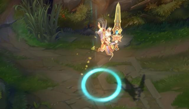 LOL：至臻锐雯怎么样？热度不亚于至臻*魔剑**，仙剑在手能荡苍穹