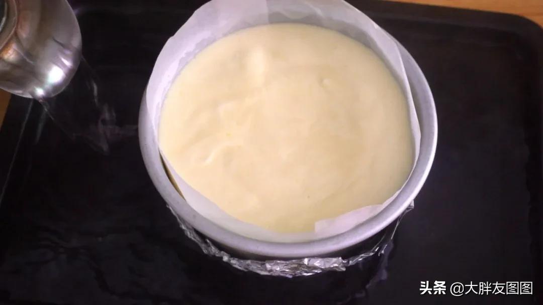 酸奶蛋糕制作教程零基础,比豆腐脑还嫩滑的酸奶蛋糕