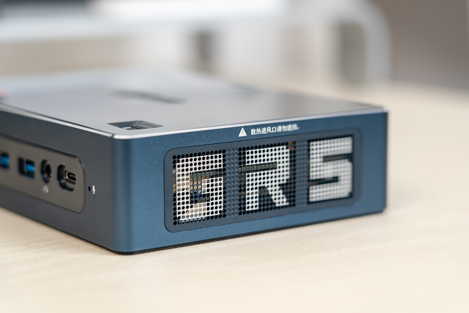 资深果粉屈服于老婆的恶势力，无奈买了Win小主机，意外发现真香