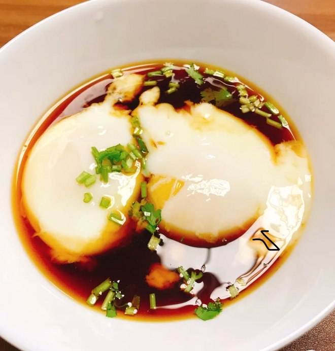 生鸡蛋能生吃吗,生鸡蛋能吃吗迷信说法