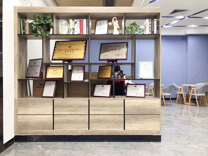 易尚国际优秀店面风采展示-东莞公司