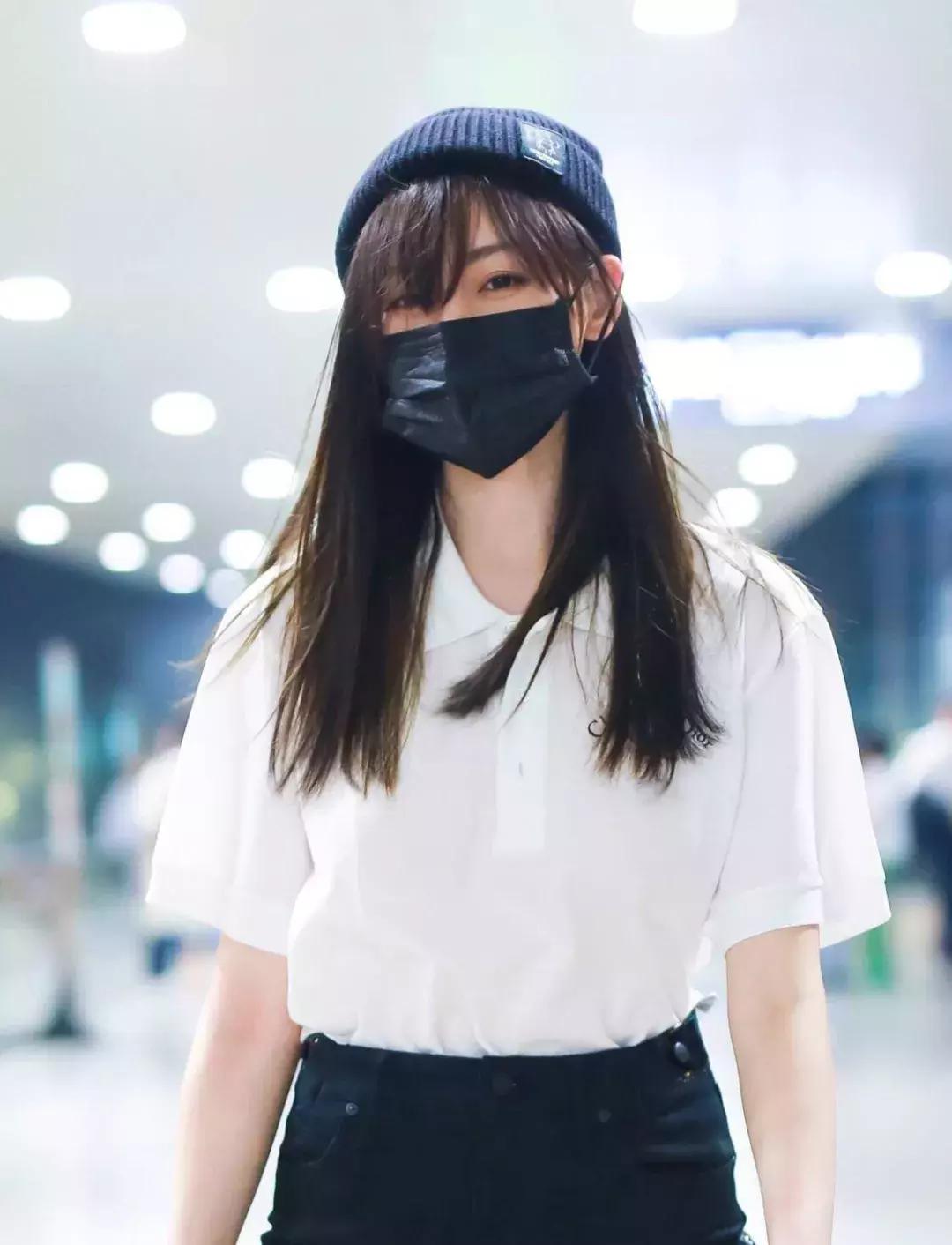 刘雯50个瞬间告诉你,刘雯冬天穿的羽绒服