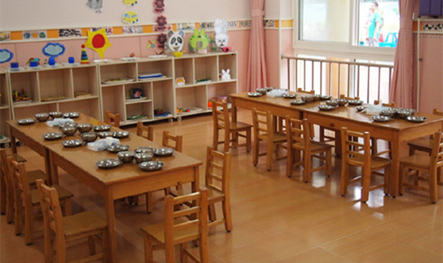 红黄蓝幼儿园发生过的事,红黄蓝幼儿园事件最后怎么处理的