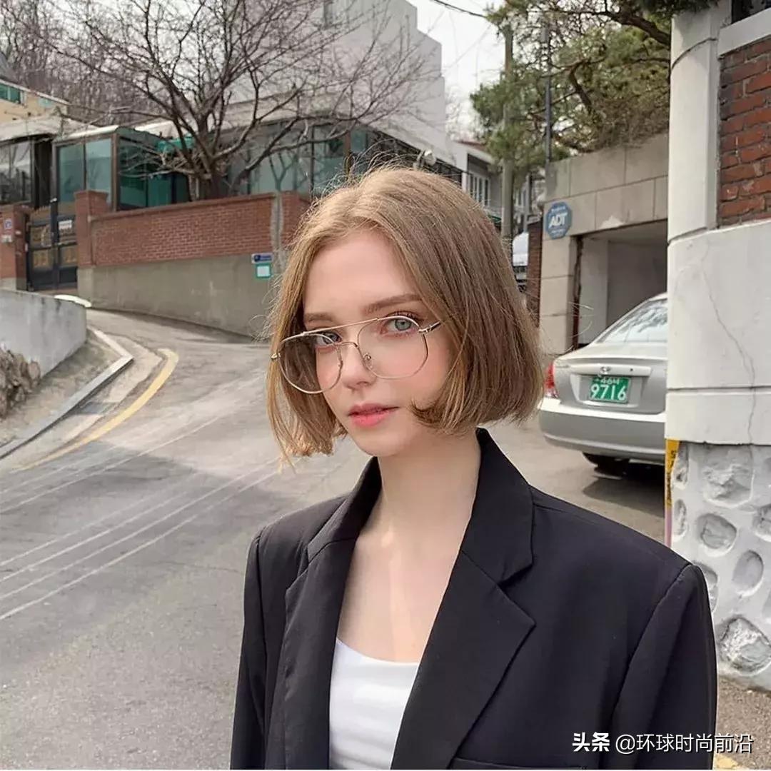 少女感炸裂的欧气Chloe，为什么能得到全世界的宠爱