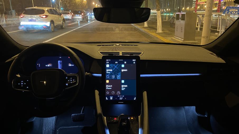 特斯拉新款model3与极星2,特斯拉新款model3和极星2