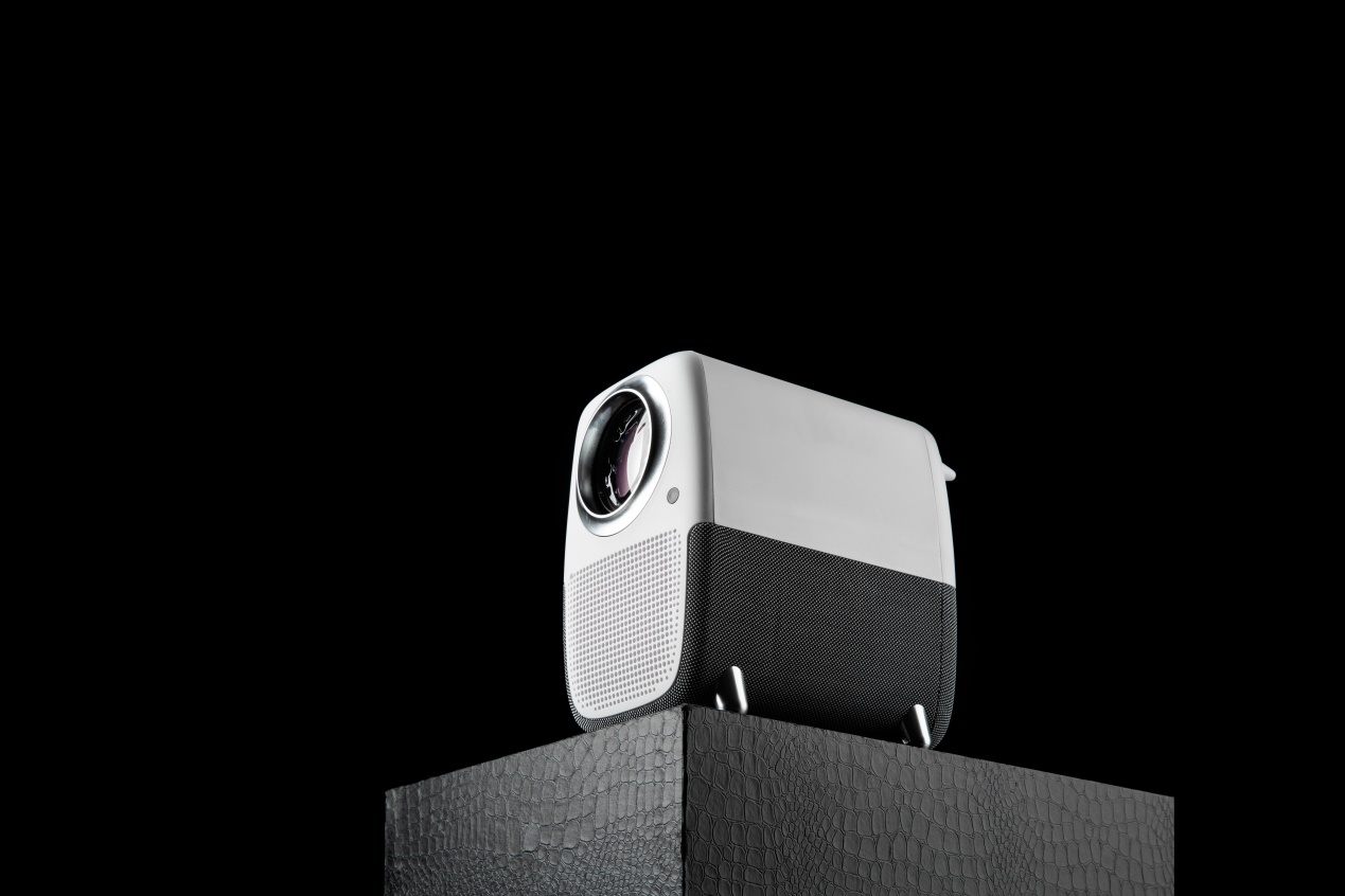 什么品牌的家用投影仪好用,投影仪排行榜家用投影仪推荐