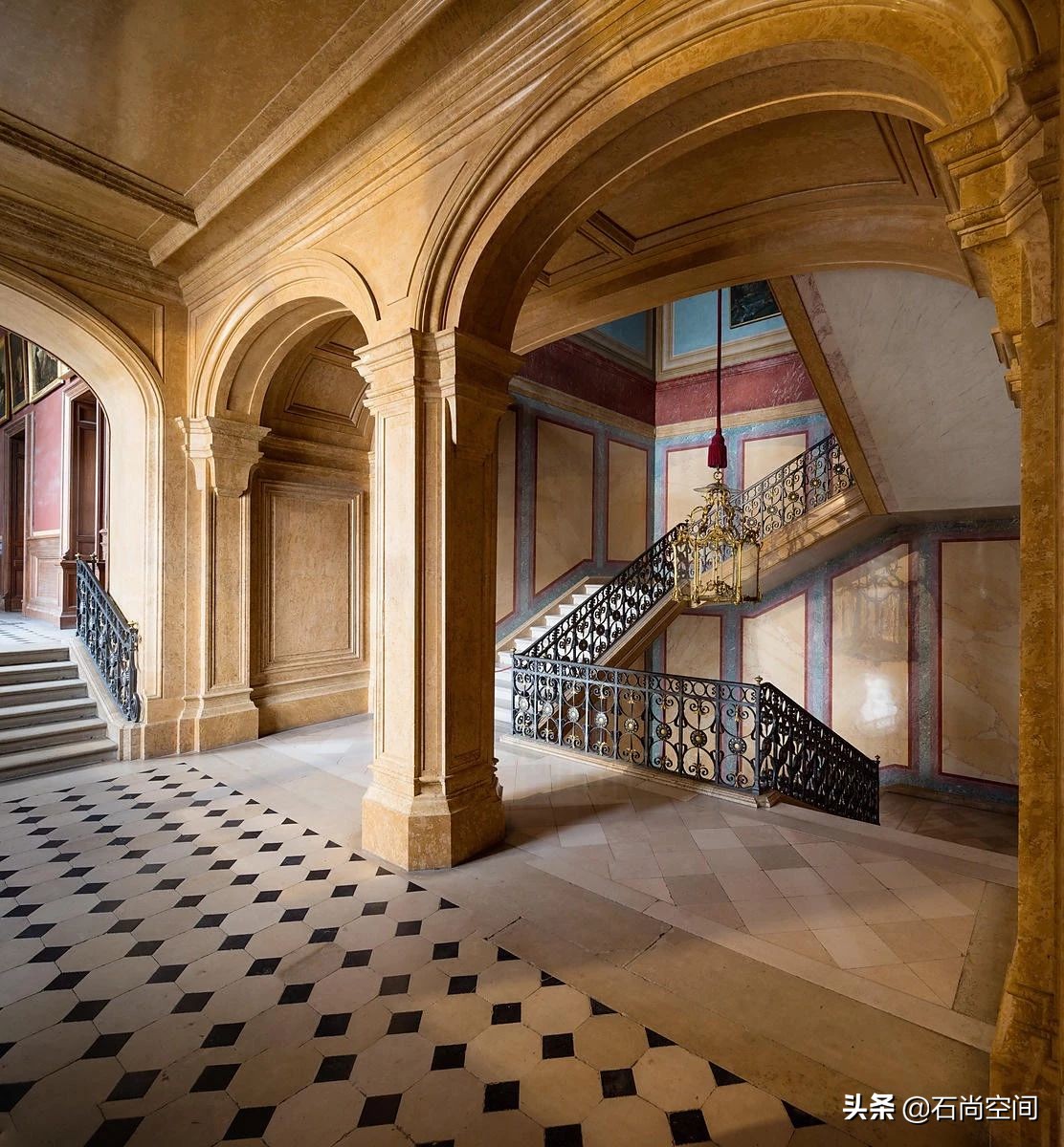 枫丹建筑风格是哪个国家的,法式八大建筑风格