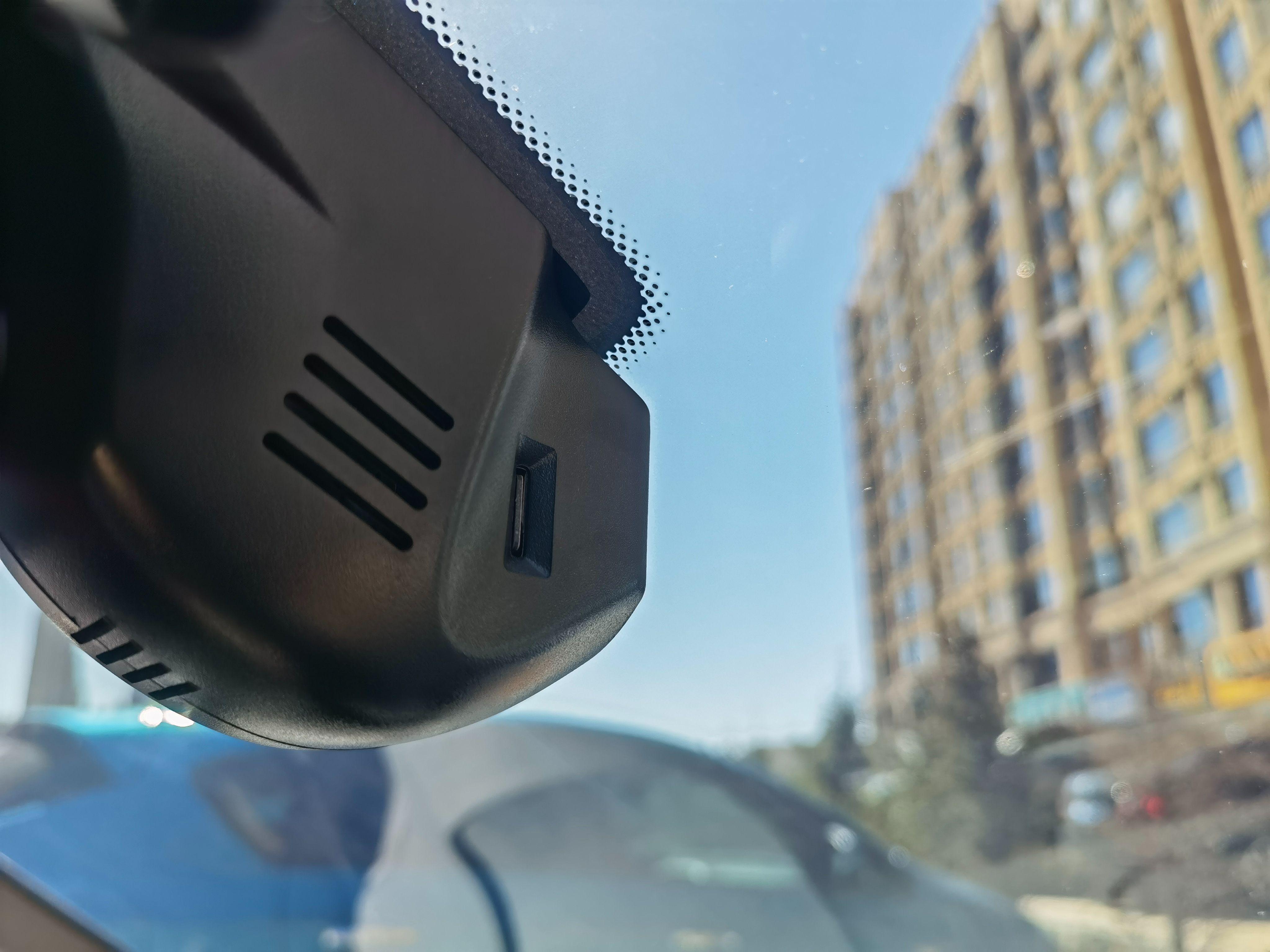 性能最佳的行车记录仪如何选购,如何选购一款好的行车记录仪品牌