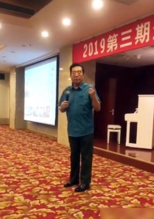 离婚、不育、儿子入狱……娱乐圈“师生恋”都没有好结局?