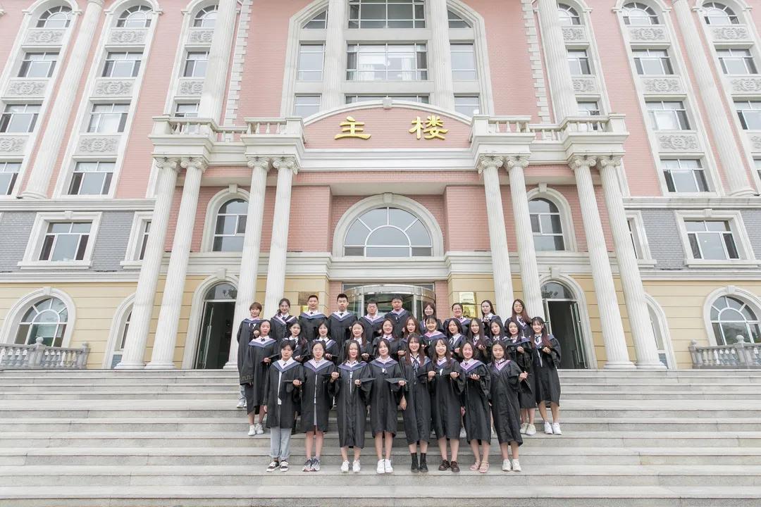 毕业季ll时光长情,爱在辽宁对外经贸学院