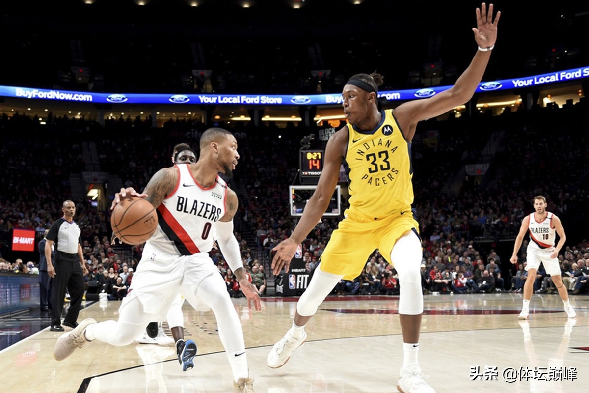 篮球场容不下你了？死球时间小萨试投，哈克莱斯倒挂金钩一脚踢飞