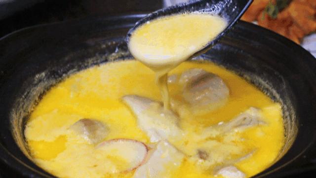 新加坡田鸡粥真实视频,新加坡国宝级活田鸡