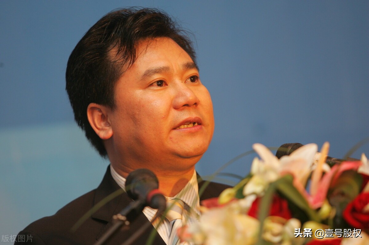 苏宁董事长张近东近况,张近东辞任苏宁董事长