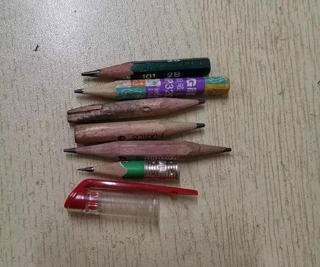 宝妈没事别翻熊孩子书包,里面是小叮当的口袋,会气到发笑