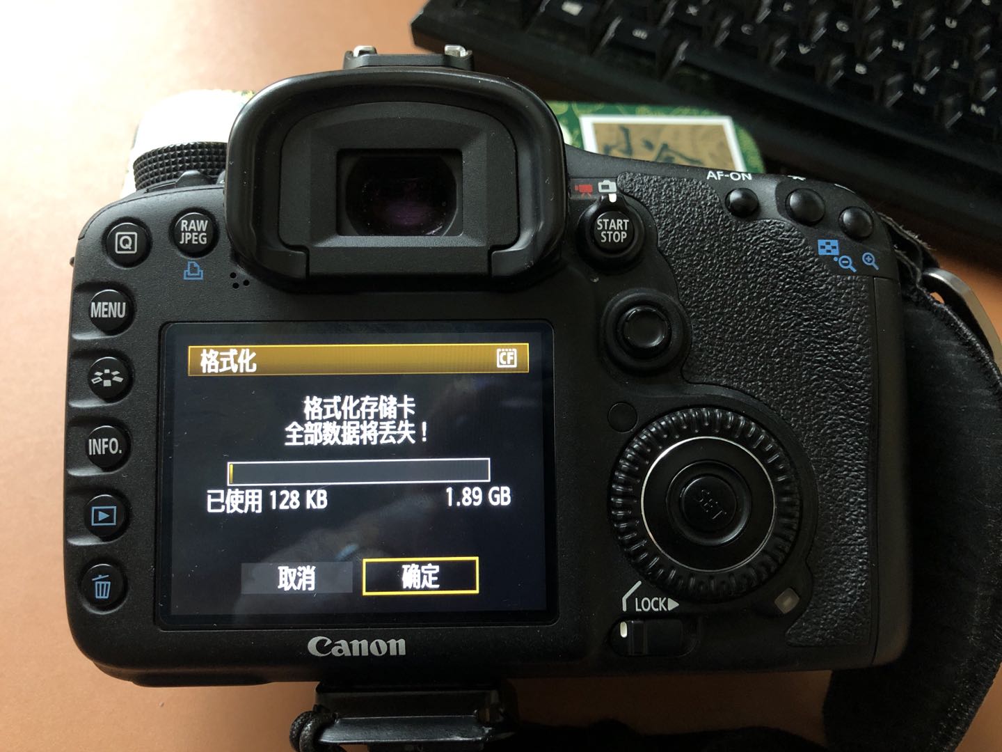 佳能eos7d直播固件升级,佳能eos7d新手入门图解