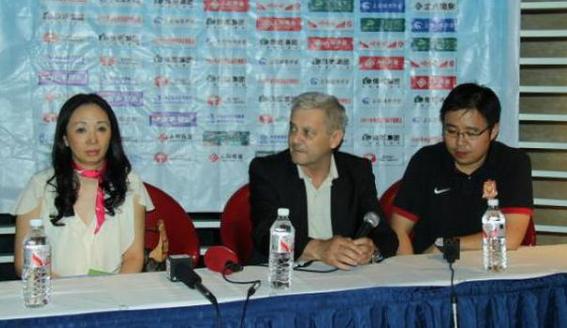 中国女老板身价,足坛最漂亮的女老板