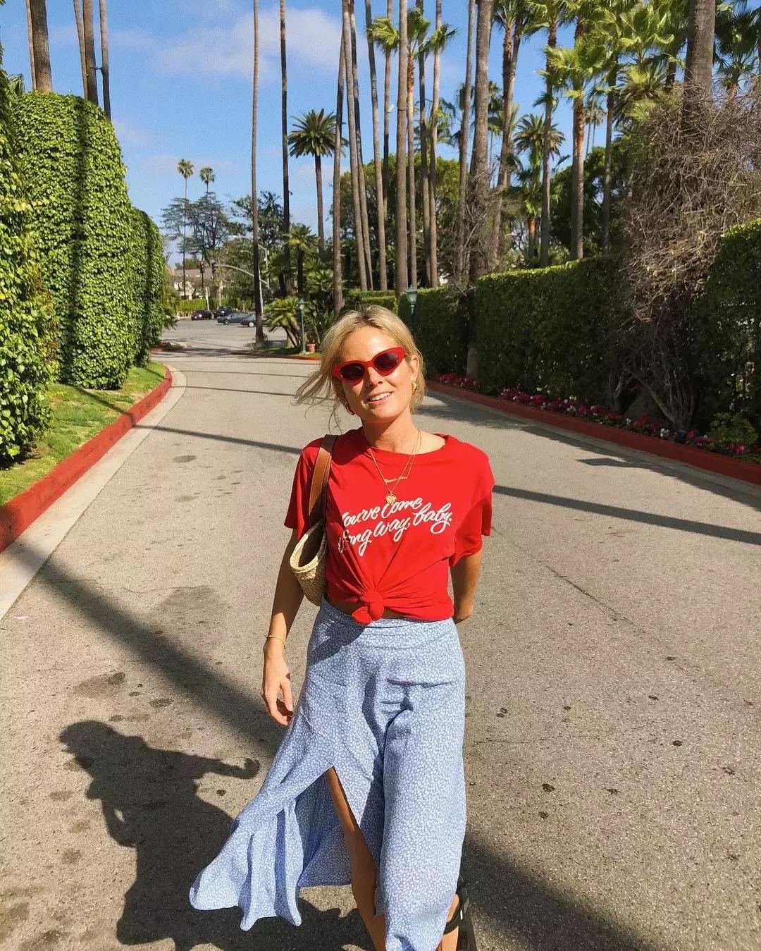 t恤穿久了偶尔也要换个风格,t恤穿好几年不旧的洗法