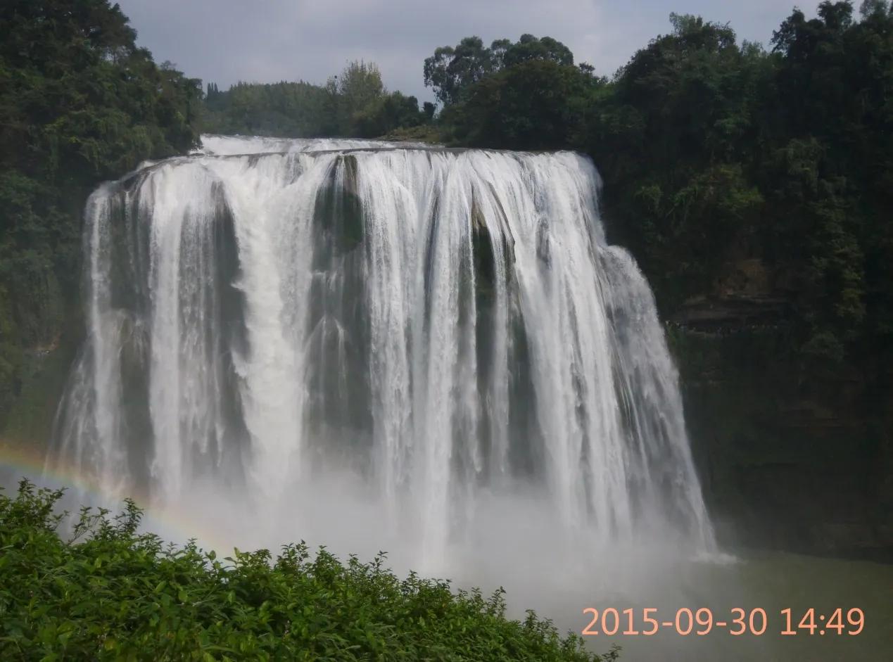 黄果树荔波小七孔苗寨镇远两日游,千户苗寨梵净山黄果树三日游