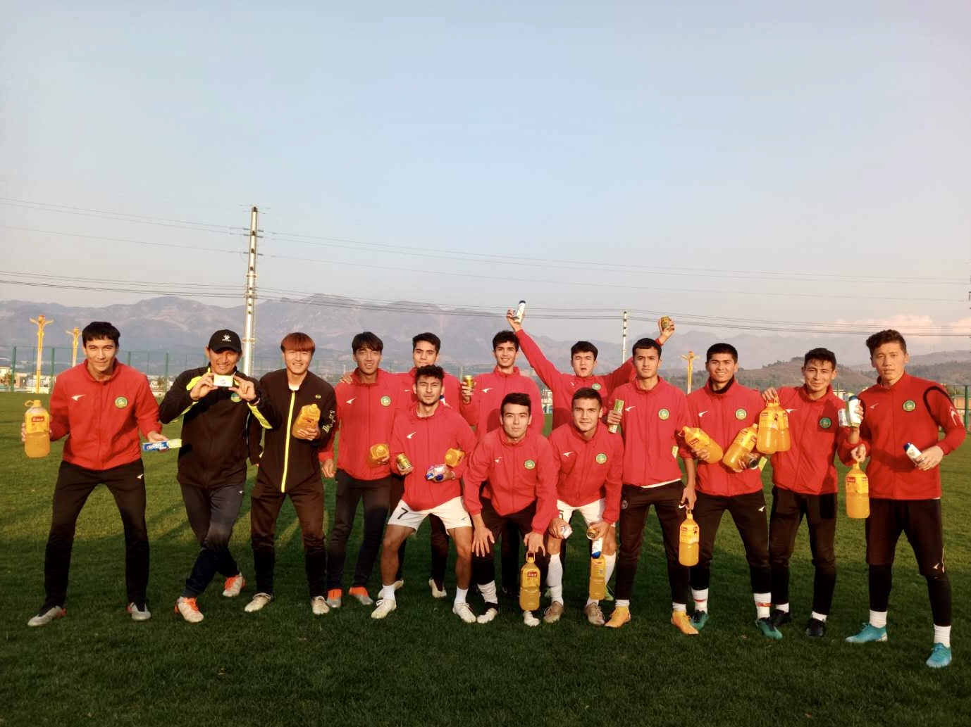 努力备战,继续训练全力备战新赛季