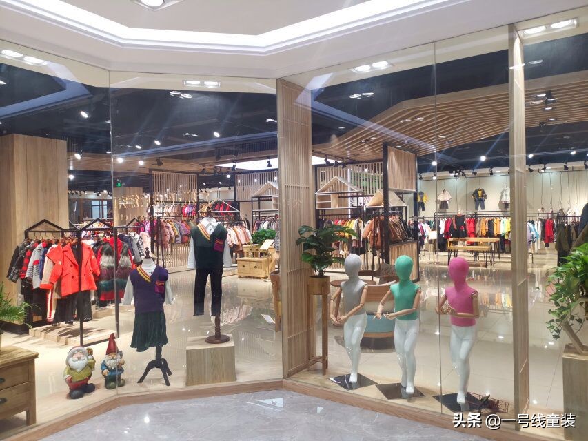 童装店开业宣传吸引顾客广告语,童装店吸引人的广告语