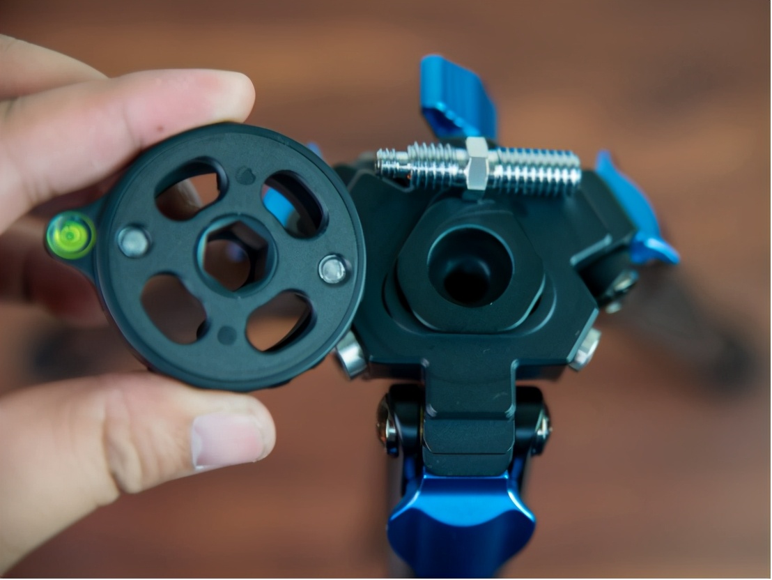 思锐稳定型三脚架,思锐124三脚架