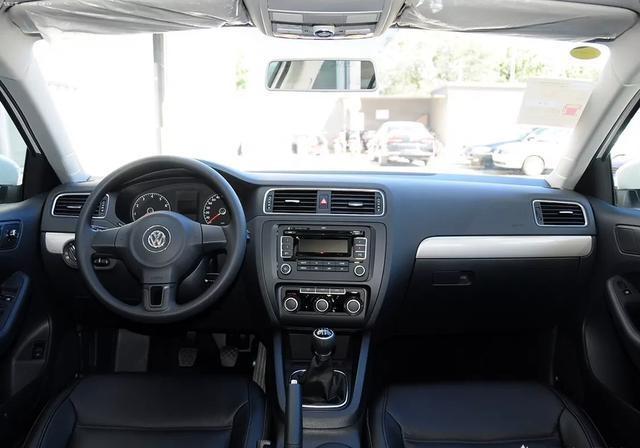 2011年的大众速腾还值多少钱,老款速腾1.6l12万公里还值多少钱