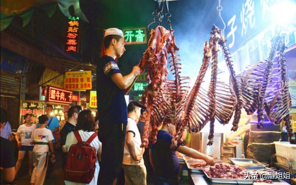 西安探店美食回民街,相约西安回民美食街