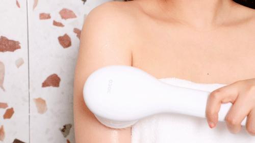 小米生态进军“搓澡业”?电动“小手”自动搓泥,不费力身体变白