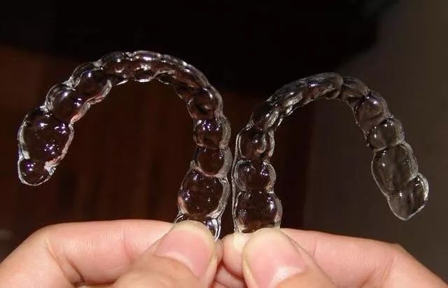 一分钟带你看牙齿矫正的全过程,最常见的牙齿矫正问题速度收藏