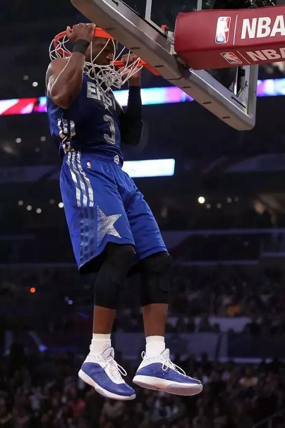 韦德在球场穿的球鞋,韦德上脚球鞋合集