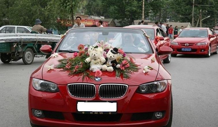 82万的路虎婚车,186万路虎车