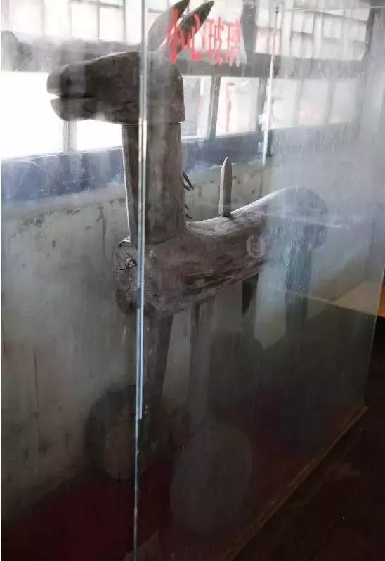 古代刑具狗头铡,狗头铡刑具