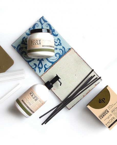 茱莉蔻玫瑰香,茱莉蔻有哪些精油产品