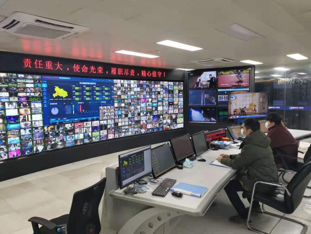 湖北卫视致敬,广电致敬春节坚守岗位的人