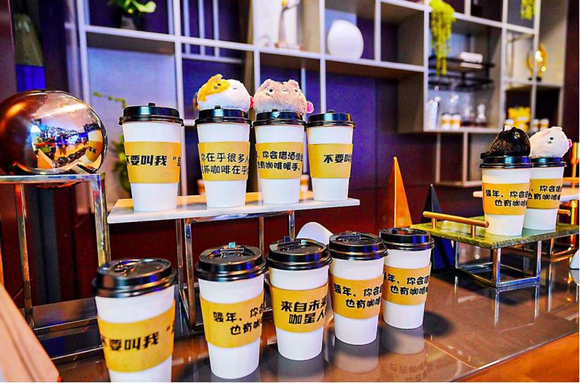 初恋撸猫遛狗开坦克向你开炮？长城汽车燃爆2020北京车展