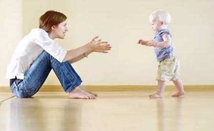 宝宝尿不湿怎么扯出来,宝宝尿不湿老是戒不掉怎么办