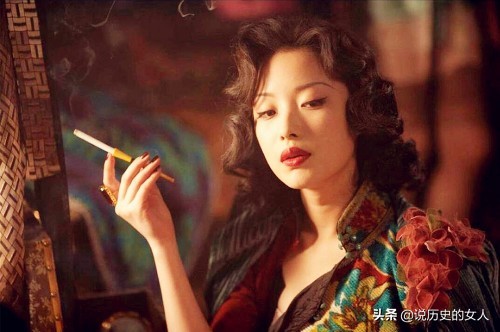 “*楼青**”一词千百年来遭人鄙视，为何高雅文人却偏爱*楼青**女子？